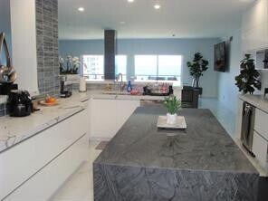 Building Photo - 1500 S Ocean Blvd