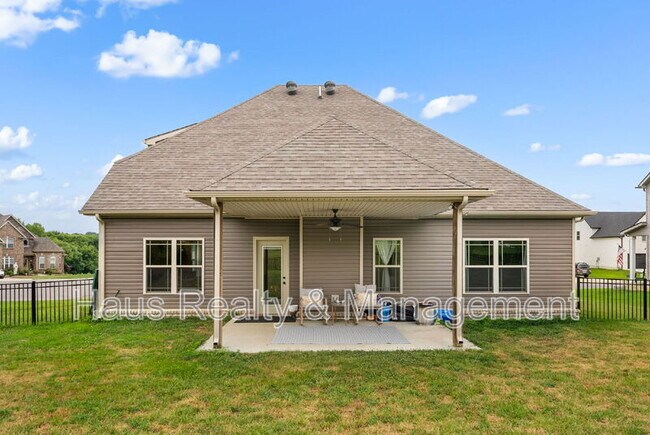 Building Photo - 433 Crestwicke Ct