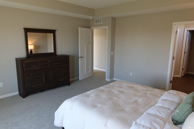 Building Photo - 5437 Broad Fields Cove