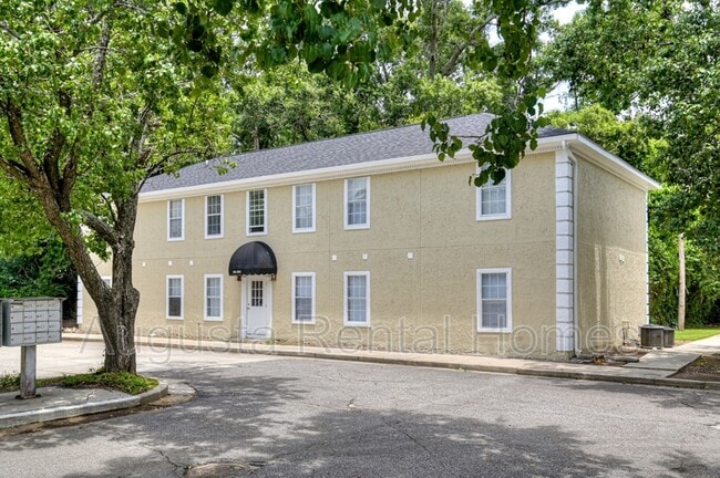 Building Photo - 940 Stevens Creek Rd
