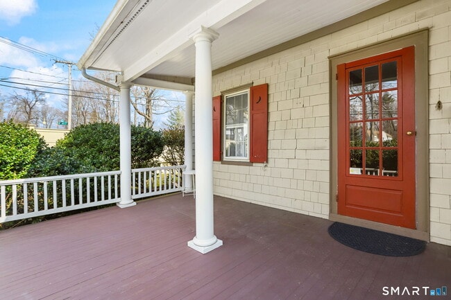 Building Photo - 410 Wilton Rd W