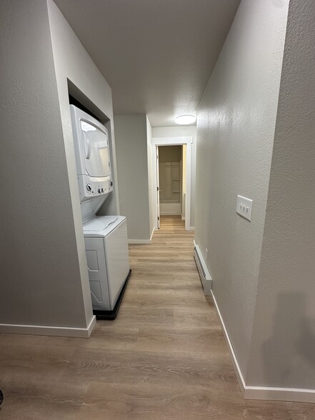 Building Photo - 1350 Balfour dr