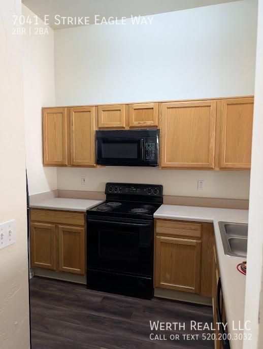 Building Photo - 7041 E Strike Eagle Way