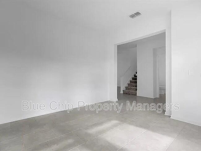 Building Photo - 2054 Shaggy Fisher Dr