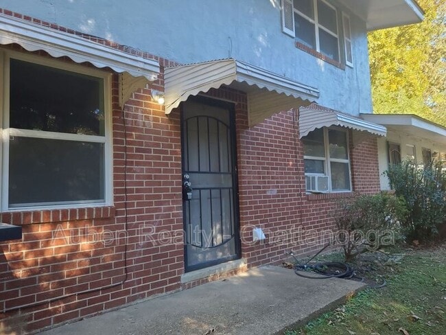 Primary Photo - 713 Lupton Dr