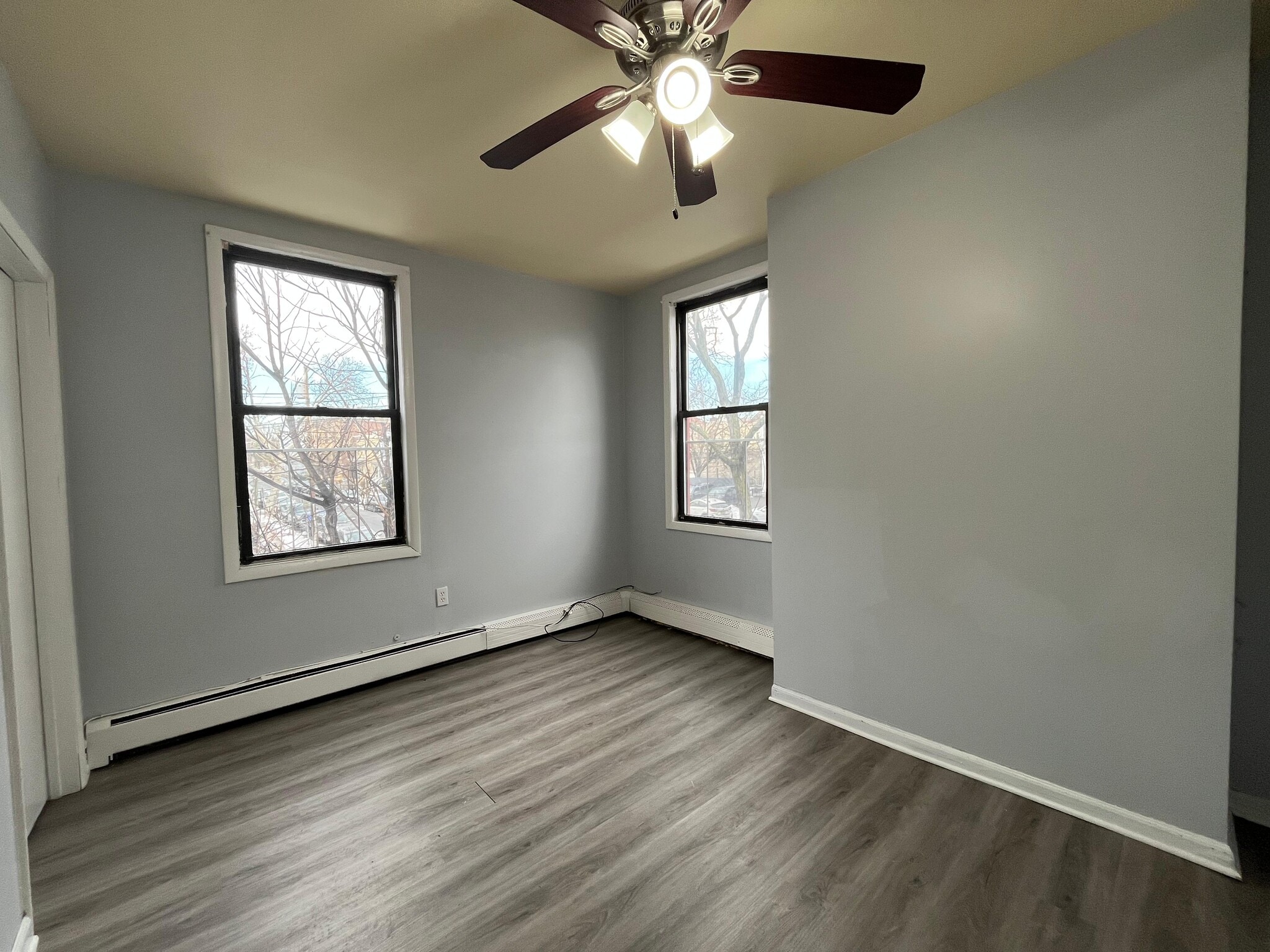 Building Photo - 117 Ocean Ave