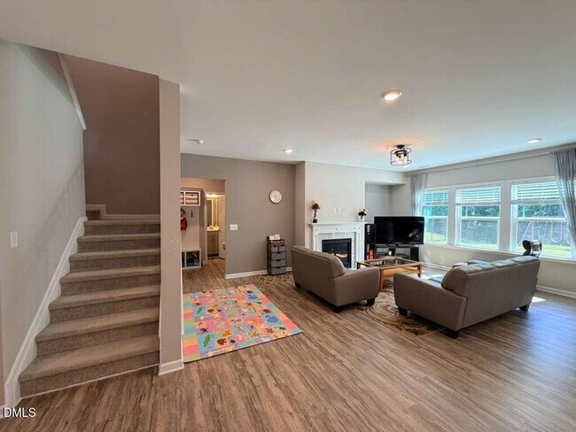 Building Photo - 2525 Elm Grant Dr