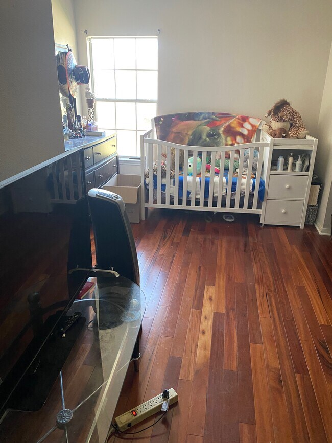 Building Photo - 10107 Olive Mount St