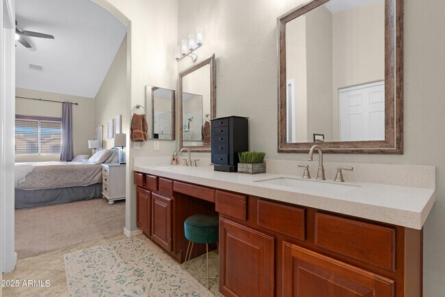 Building Photo - 5419 W Tether Trail