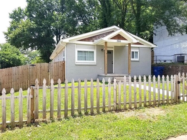 Primary Photo - 566 Rockwell St SW