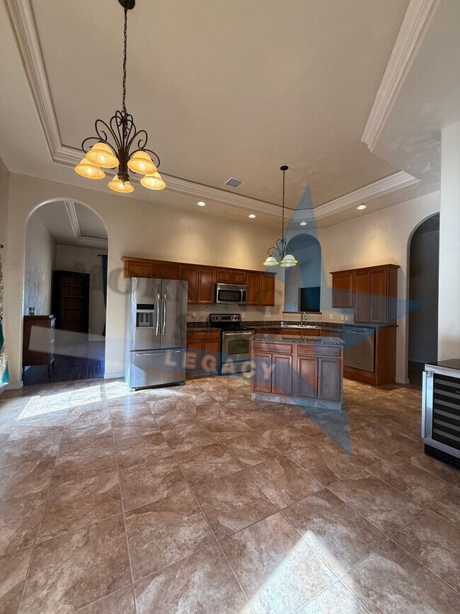 Building Photo - 3 Bedroom Energy-Efficient Home with Expansive Yard & Workshop!