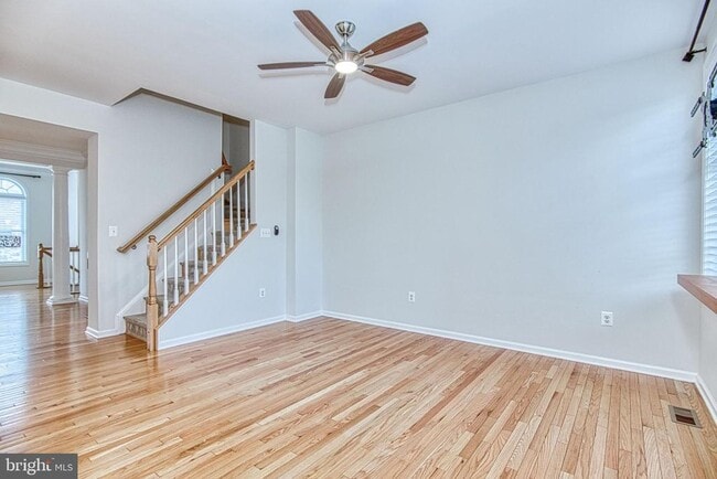 Building Photo - 208 Croft Square