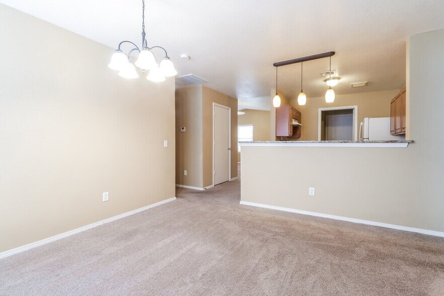 Building Photo - 5536 Bush Creek Way