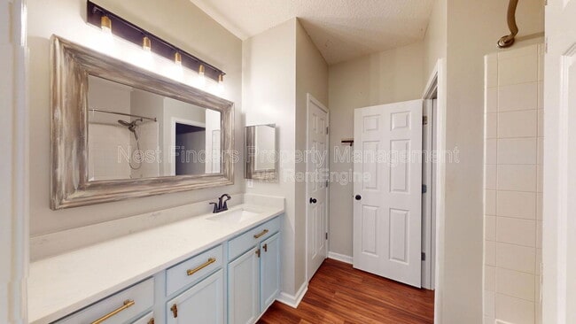 Building Photo - 5663 Greenland Rd