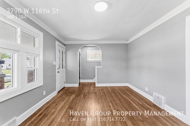 Building Photo - 3790 W 116th St