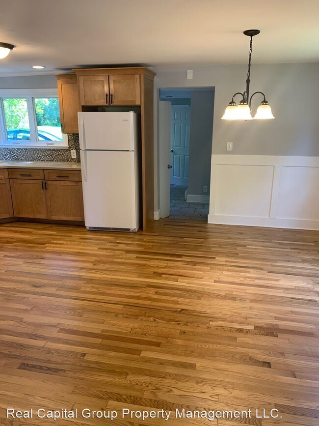 Building Photo - 3 br, 2 bath House - 2836 Troy Schenectady Rd