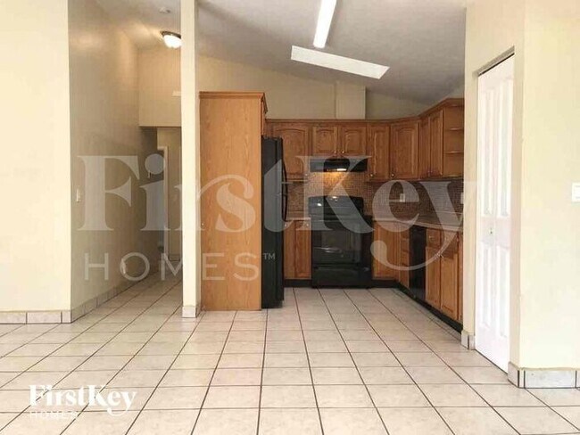 Building Photo - 17365 Homewood Rd