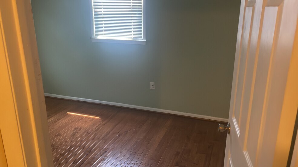 Building Photo - 4311 Hendricks Dr