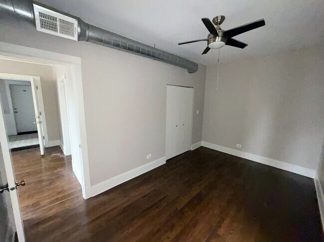 Building Photo - 3227 W Division St