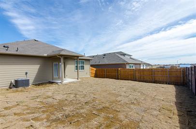 Building Photo - 256 Cherry Laurel Ln