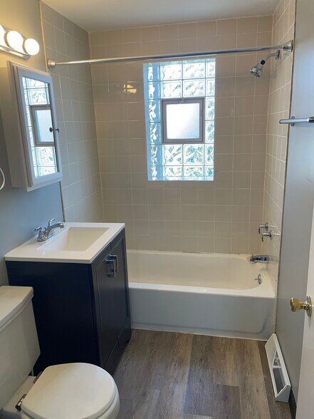 Bathroom - 1801 Lake Ave