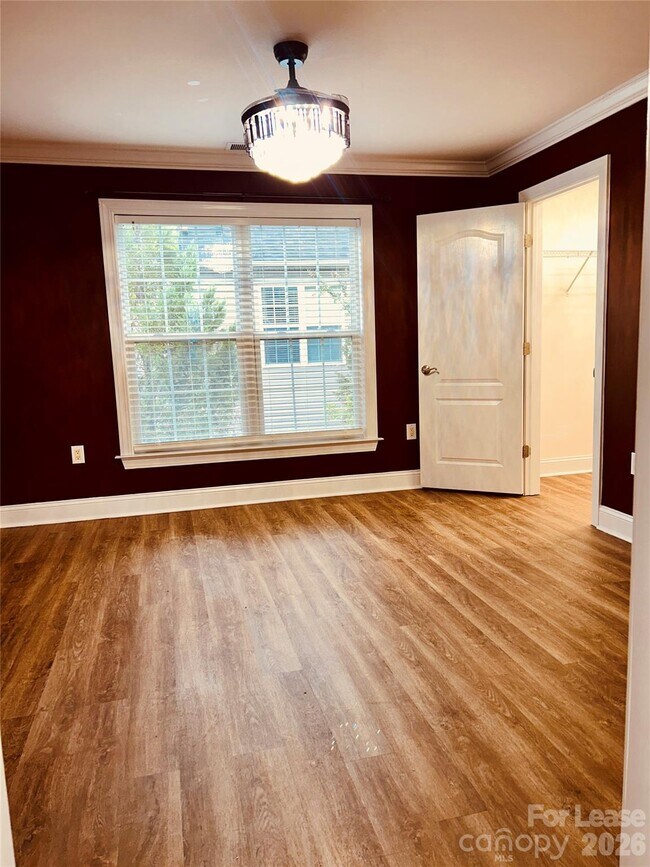 Building Photo - 2529 Madeline Meadow Dr
