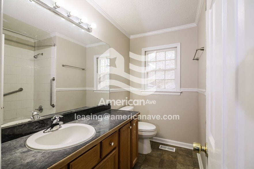 Building Photo - 317 Cartwright Cir