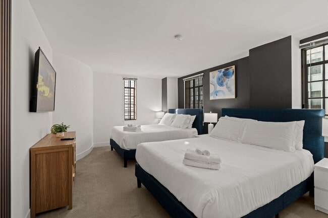 Building Photo - 111-23 N 15th St