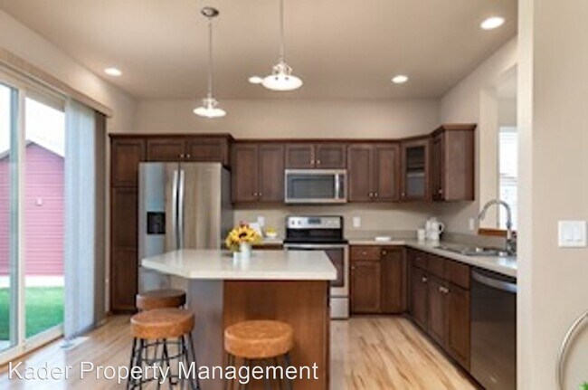 Building Photo - 4 br, 3 bath House - 6958 Reston Heights Dr.