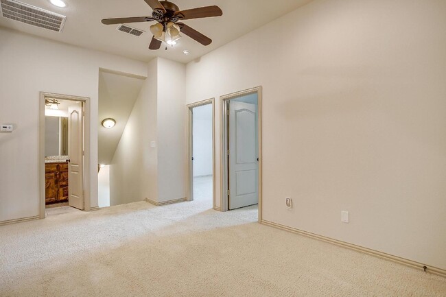 Building Photo - Charming 3-Bed Home with Modern Upgrades on Spyglass Drive, Willow Park!