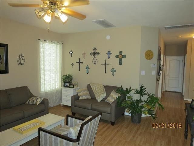 Building Photo - 4016 Sable Oaks Dr