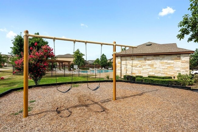 Building Photo - 16316 McAloon Way