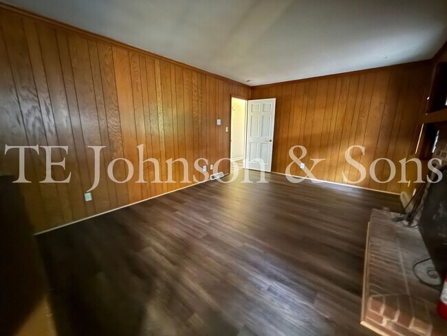 Building Photo - 2722 Winslow Ln