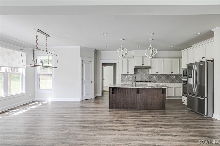 Building Photo - 1701 Anchor Landing Dr