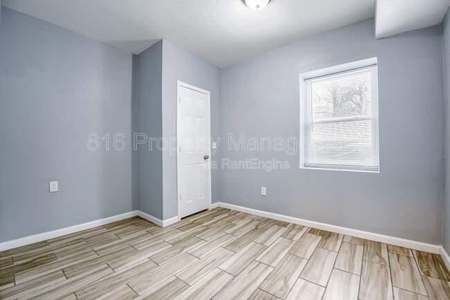 Building Photo - 6901 Jackson Ave