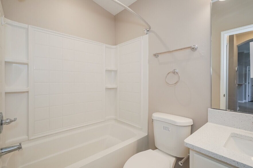 Building Photo - 12568 White Cedar Trail