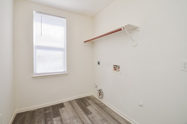 Building Photo - 3606 Brinton Trails Ln