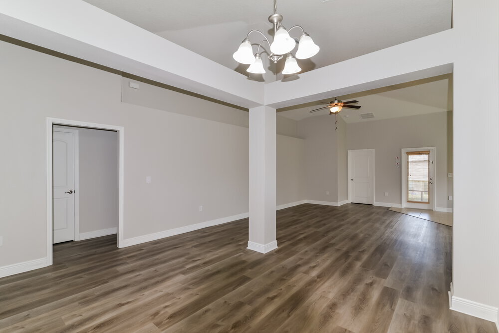 Building Photo - 905 Chestnut Dr