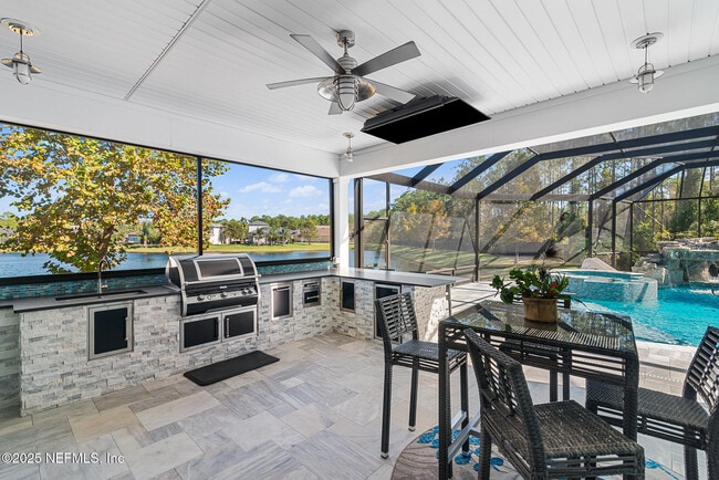 Building Photo - 217 Bonita Vista Dr