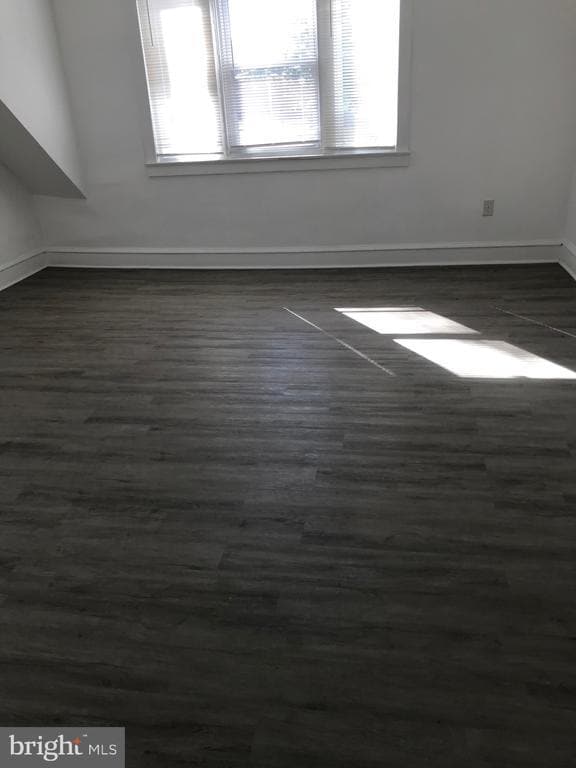 Building Photo - 4832 E Roosevelt Blvd