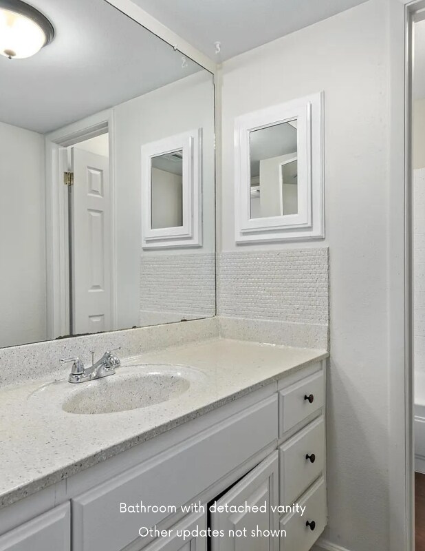 Building Photo - 7128 W Pierson St