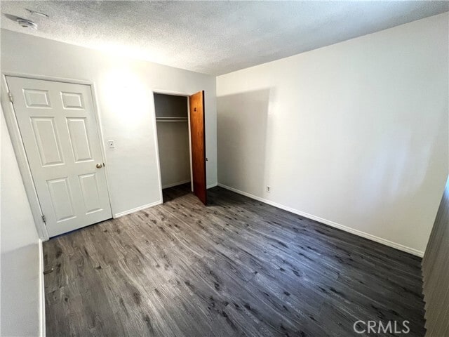 Building Photo - 1256 N Fries Ave