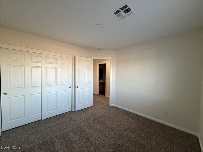 Building Photo - 287 Red Eucalyptus Dr