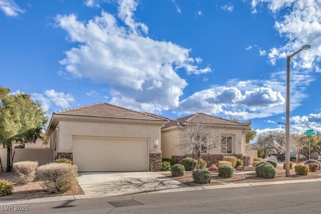 Building Photo - 10575 Regal Stallion Ave