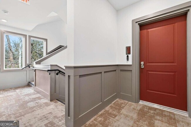 Building Photo - 377 Grant Cir SE