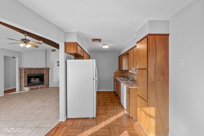 Building Photo - 4810 General Scott Pl