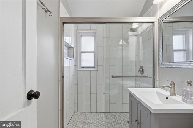 Building Photo - 7203 Arthur Dr