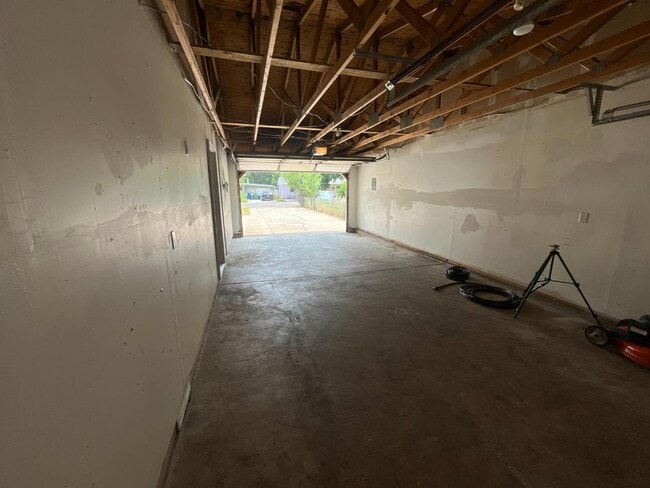 Building Photo - 229 Pennsylvania St