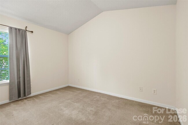 Building Photo - 148 Mangum Cir