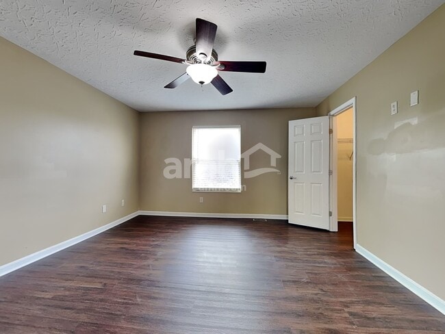 Building Photo - 6731 S Andover Way